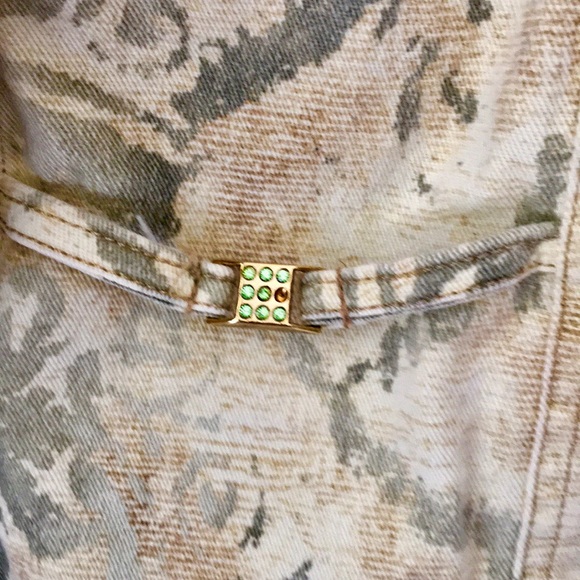 CAPPOPERA Floral Jewel Button Denim Jacket - Picture 5 of 8